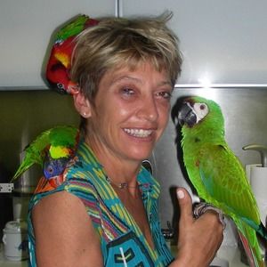 Meet your Posher, Caroline